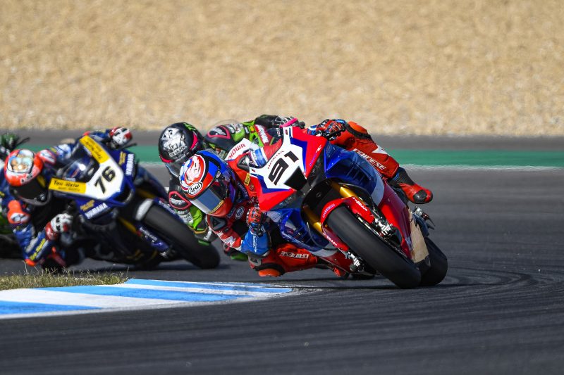 Top five for Haslam in race 1 at Estoril, Bautista crashes from fifth after a strong comeback