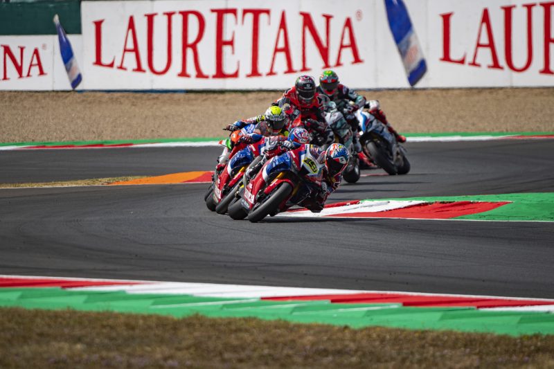 Bautista a solid sixth in race 1 at Magny-Cours; 300th WorldSBK race for Haslam