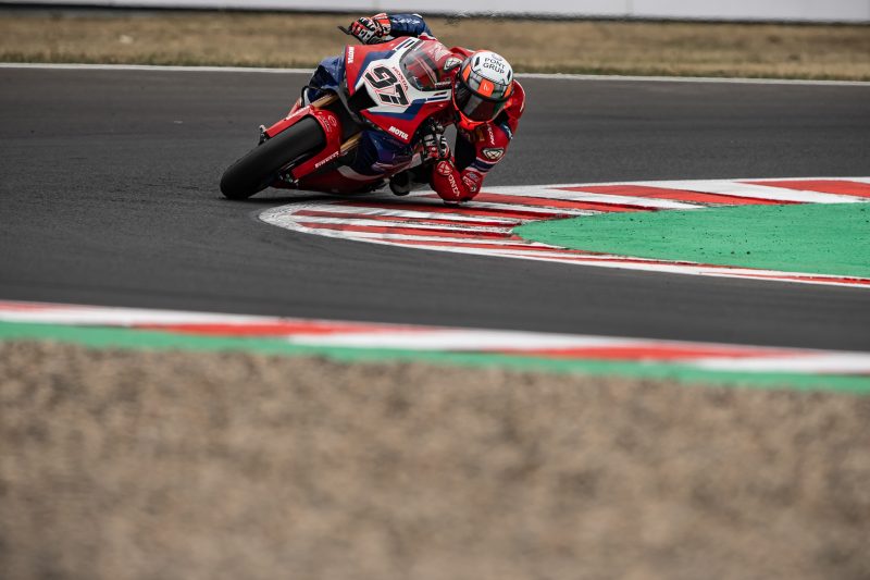 Rookies Vierge and Lecuona 10th and 11th on day 1 at Most despite challenges posed by a demanding new track