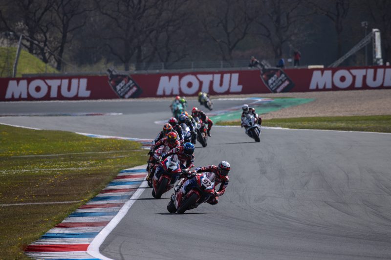 Vierge and Lecuona crash out while fighting for top six at Assen