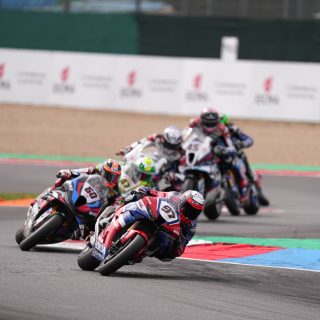 RACE2 ACTION-981