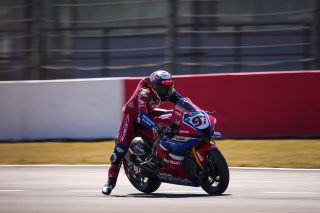 VIERGE_DONINGTON_FRIDAY_23