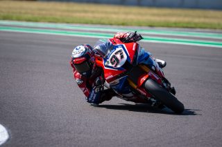 VIERGE_DONINGTON_FRIDAY_34
