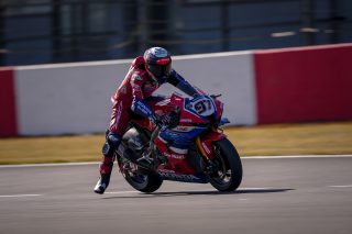 VIERGE_DONINGTON_SATURDAY213