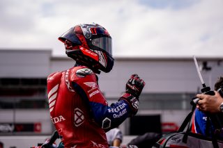 VIERGE_DONINGTON_SUNDAY_3324