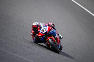 VIERGE_MAGNY_COURS_101