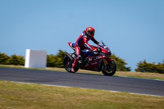 AUSTRALIA TEST_DIXON16